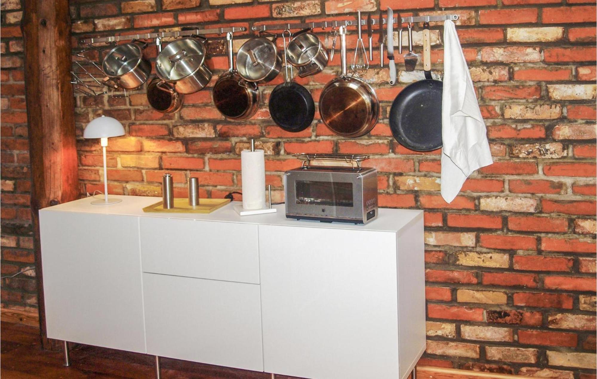 Awesome Home In Buetzow With Wifi ภายนอก รูปภาพ